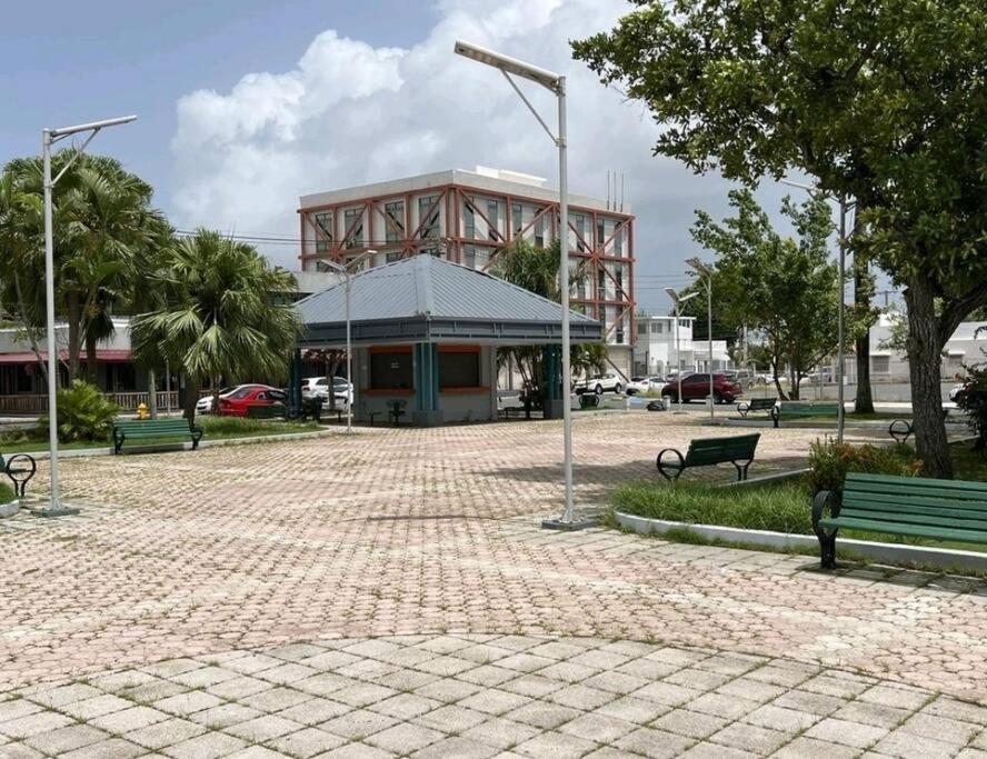 Urban Lodgings One @ Roosevelt 457 San Juan Dış mekan fotoğraf